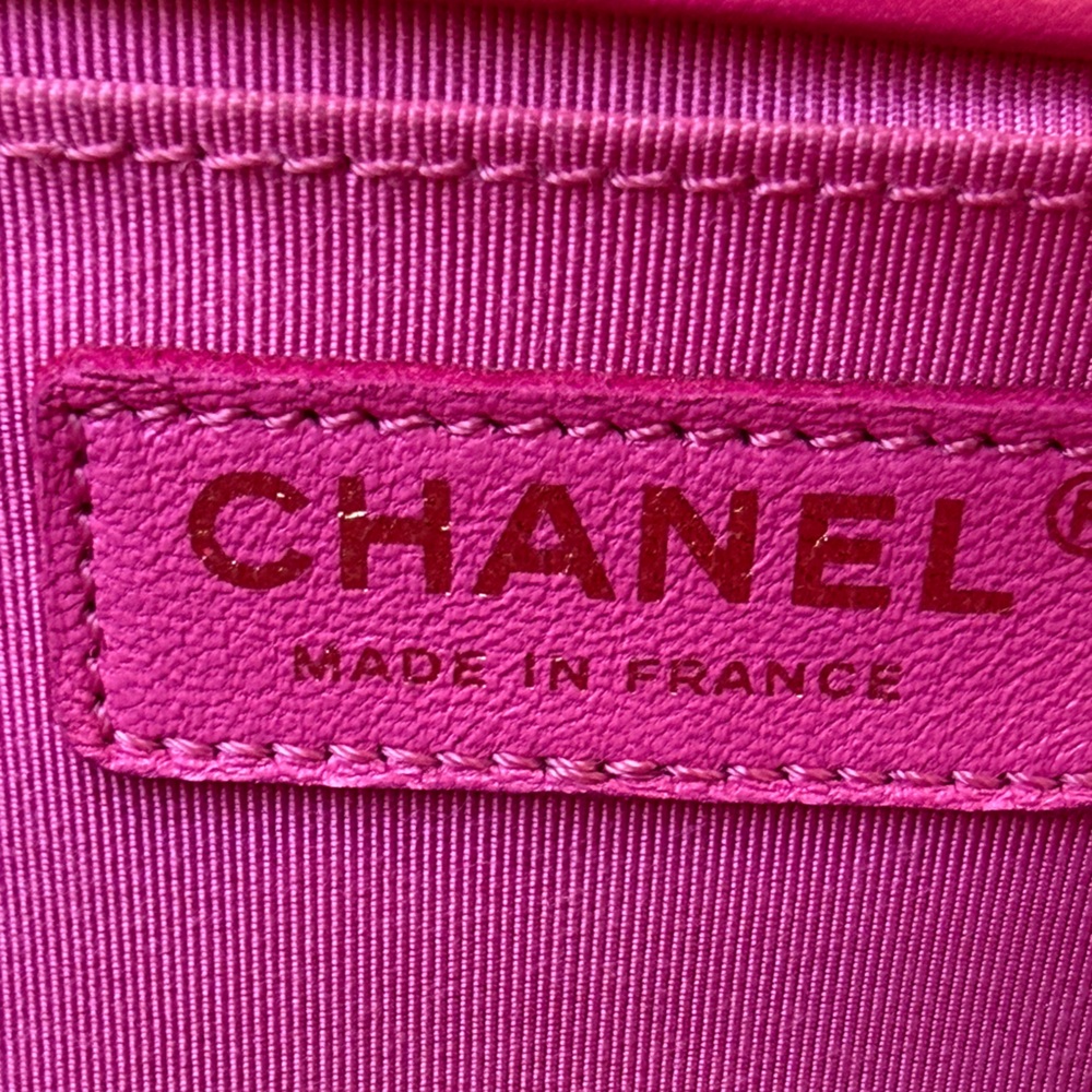 Chanel Tweed Boy Bag Limited Edition AUCTION HOUSE DISPLAY ONLY - Picture 15 of 16